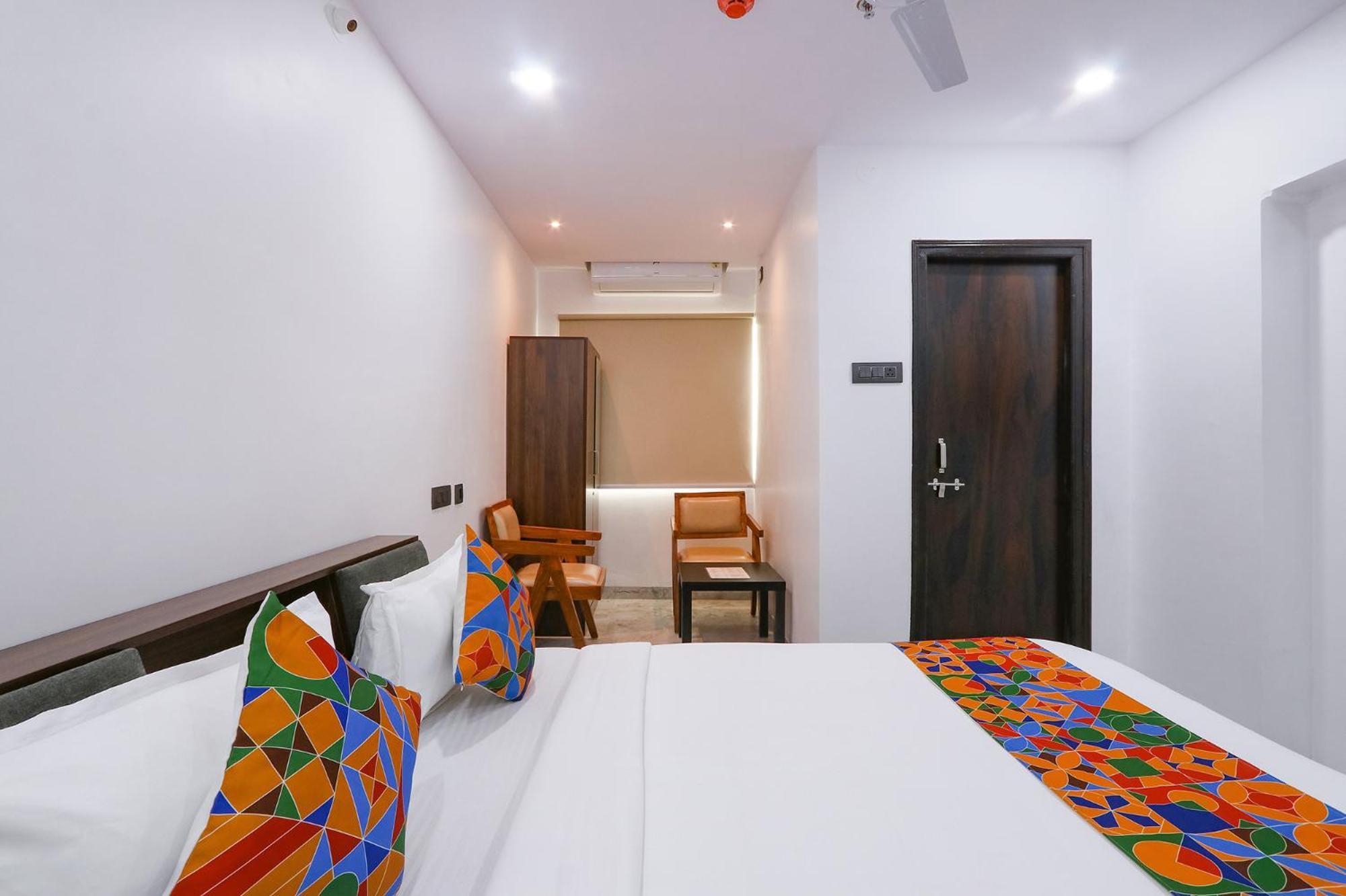 Fabhotel Relax Inn Haiderabad Buitenkant foto
