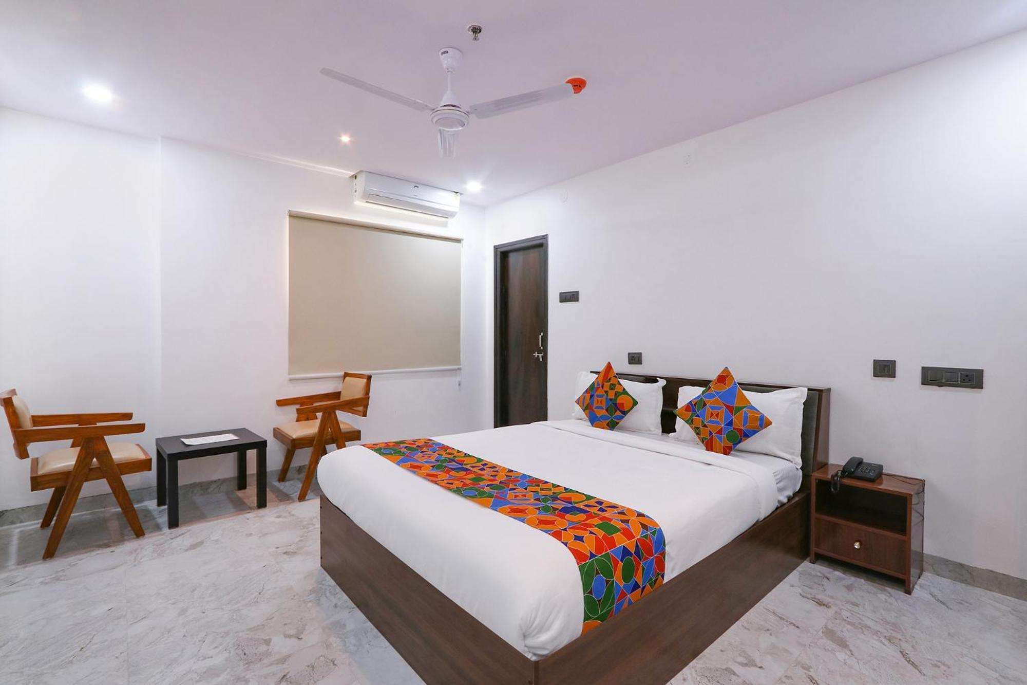 Fabhotel Relax Inn Haiderabad Buitenkant foto